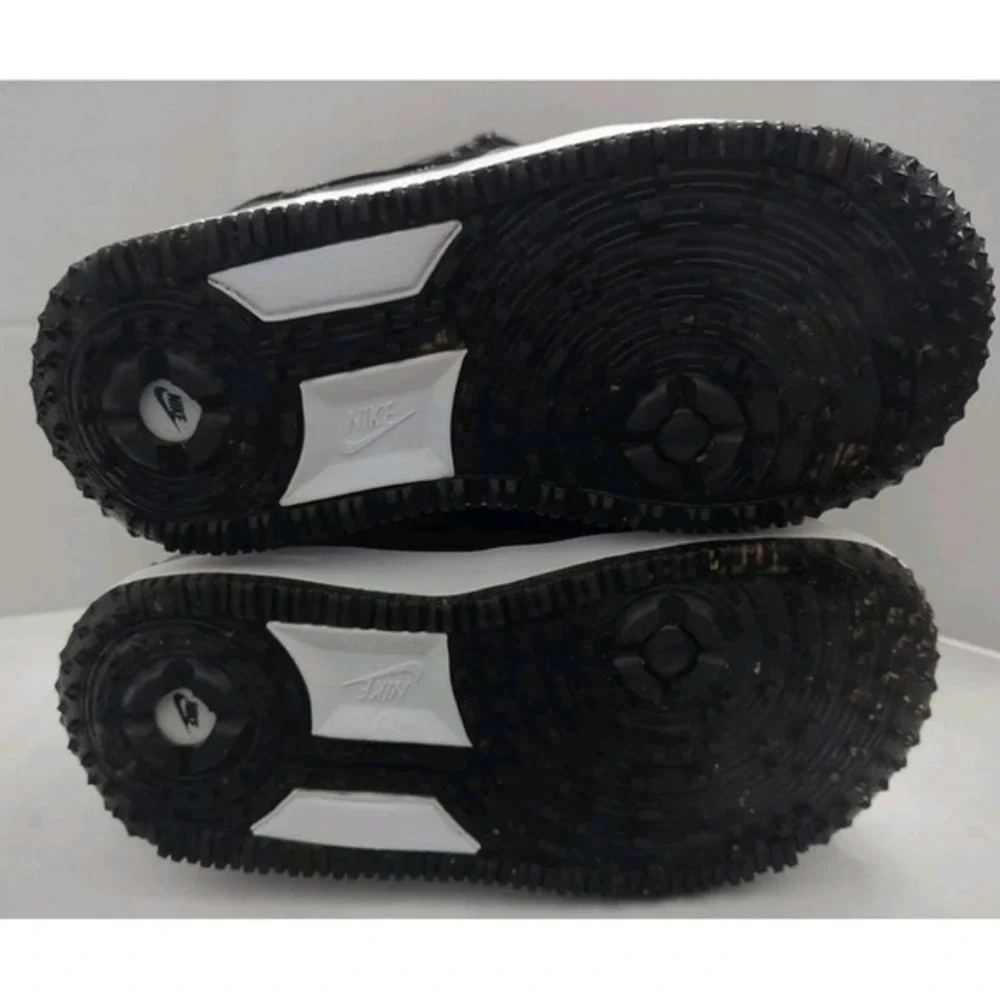 Nike VAPEN Womens Size 5 Snowboard Boots 447124-001 Rare‎ 2011